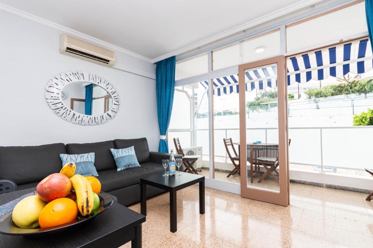 Serenity Yumbo: Beachside Apartment with Free Wi-Fi and Concierge Playa del Ingles  Exterior photo