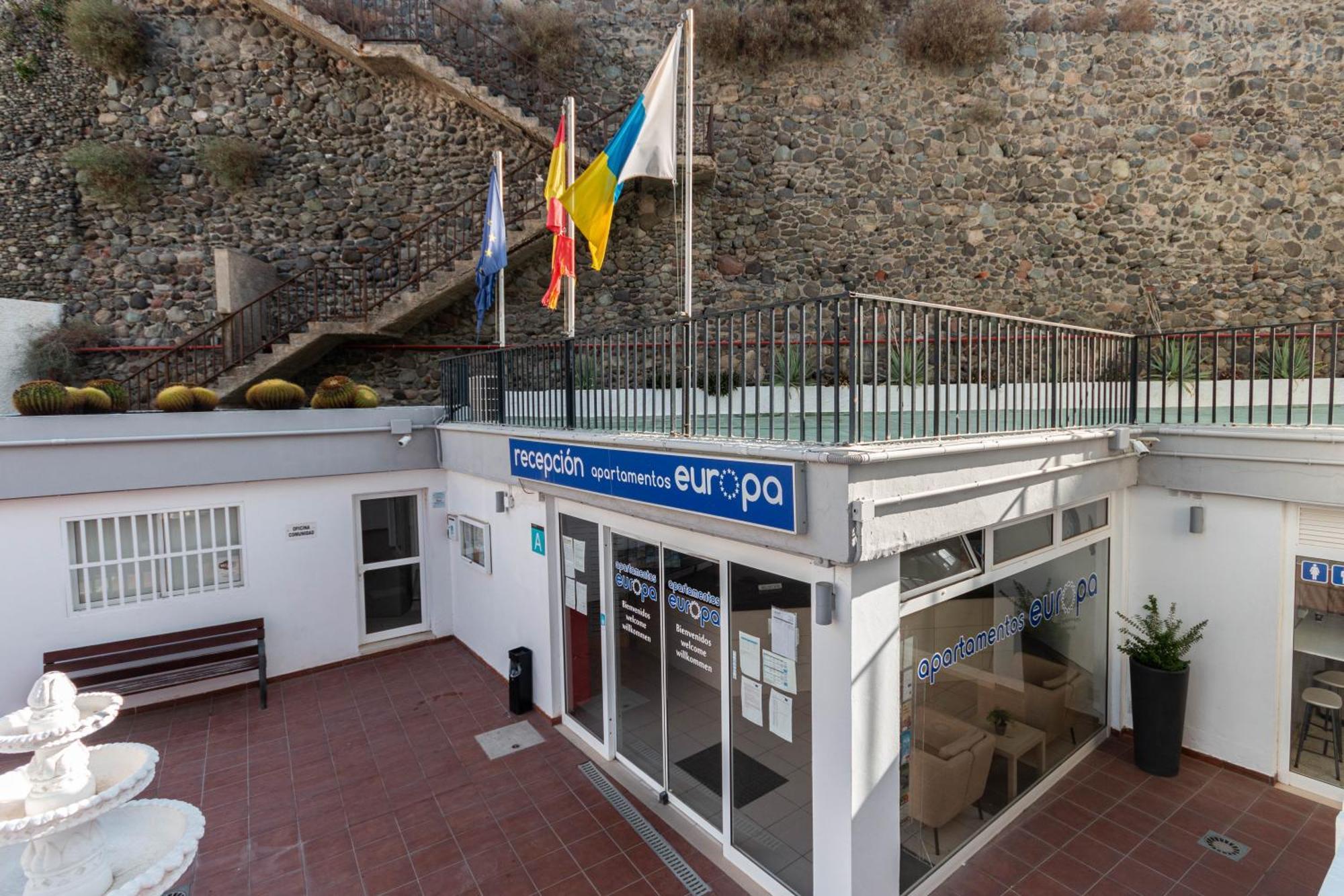 Serenity Yumbo: Beachside Apartment with Free Wi-Fi and Concierge Playa del Ingles  Exterior photo